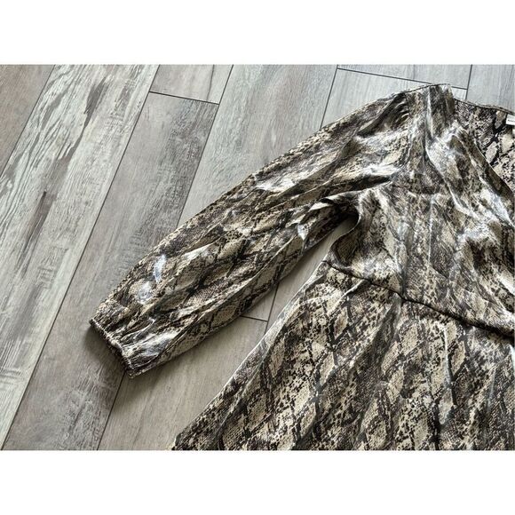 Ava & Viv shimmery snake skin print knee length dress size 1X - Picture 15 of 16